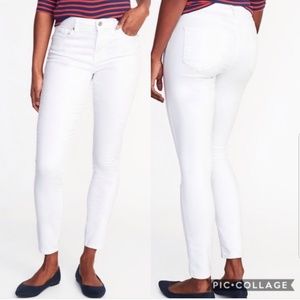 White Curvy Skinny Jean's Midrise